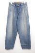 画像1: Graphpaper (グラフペーパー)    Selvage Denim Two Tuck Tapered Pants / セルヴィッチデニム 2タックテーパードパンツ -LIGHT FADE INDIGO- (1)