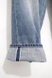 画像4: Graphpaper (グラフペーパー)    Selvage Denim Two Tuck Tapered Pants / セルヴィッチデニム 2タックテーパードパンツ -LIGHT FADE INDIGO- (4)