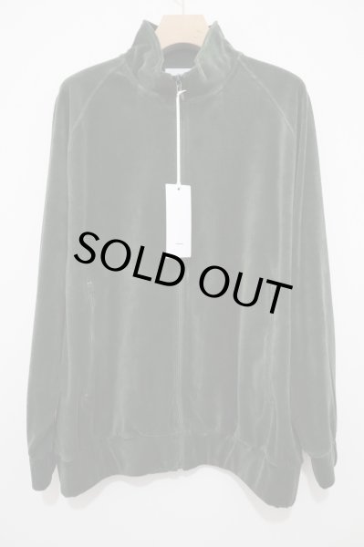 Graphpaper グラフペーパー　ベロア　トラックジャケットジャケット Graphpaper（グラフペーパー）】秋口にピッタリなベロアトラック