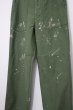 画像3: AURALEE(オーラリー)  　WASHED BAGGY SATIN BLEACHED BAKER PANTS / ウォッシュドバギー サテンブリーチベイカーパンツ - OLIVE GREEN (3)