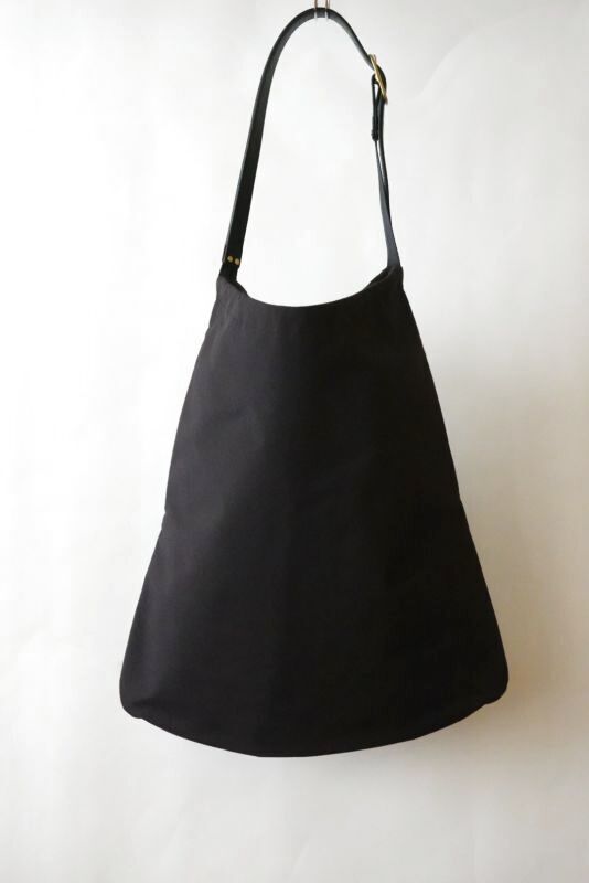 texnh テクネ Triangle Shoulder Bag レザーバック 810810.co.jp