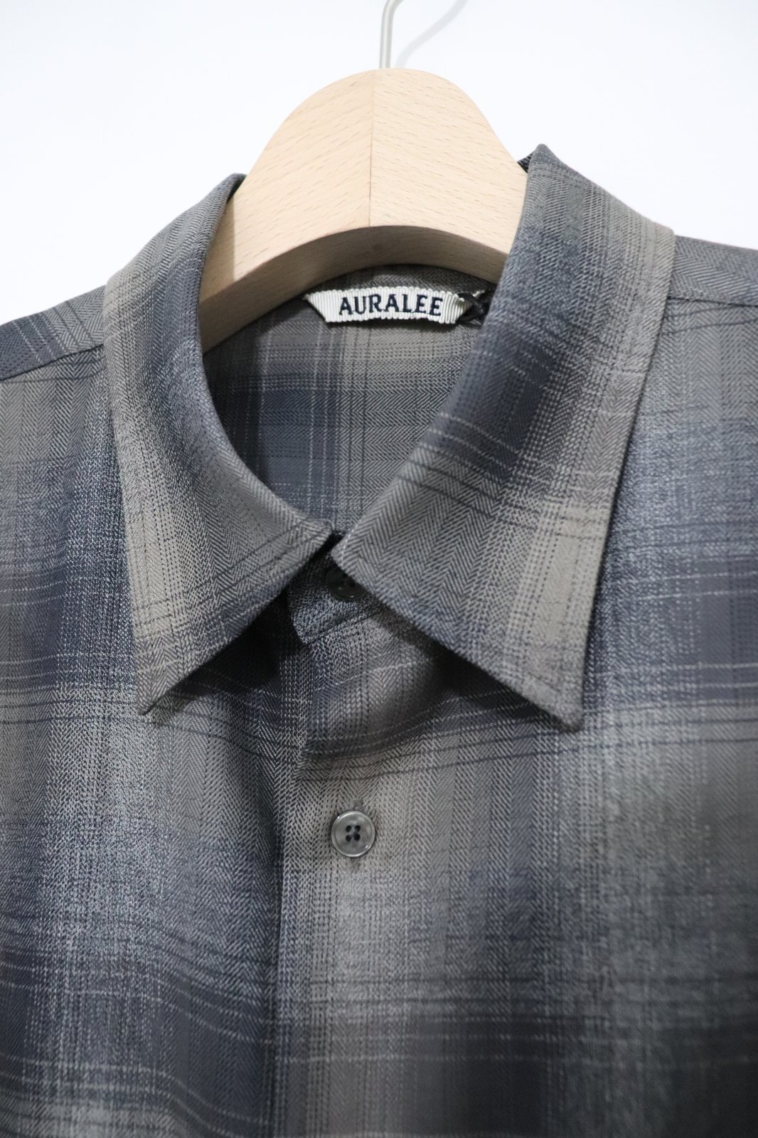 AURALEE (オーラリー) SUPER LIGHT WOOL CHECK SHIRT / スーパーライトウールチェックシャツ - CHARCOAL  GRAY AURALEE