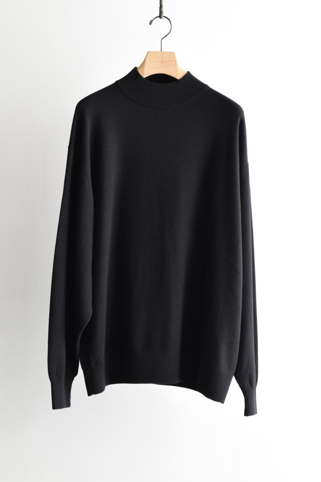 COMOLI モックネック　プルオーバー　black サイズ1 【美品】 COMOLI コットンジャージモックネックプルオーバー(black)